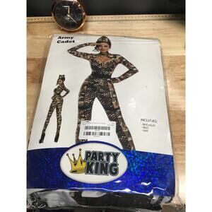 Party King Babe 2 Piece Women's Small Camo Army Cadet Halloween Costume Set